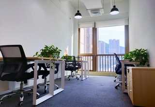 金地华著附近卫生间漏水怎么办